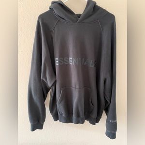 ESSENTIAL HOODIE MEDIUM